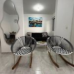 Moderno Apartamento Cerca Al Mar